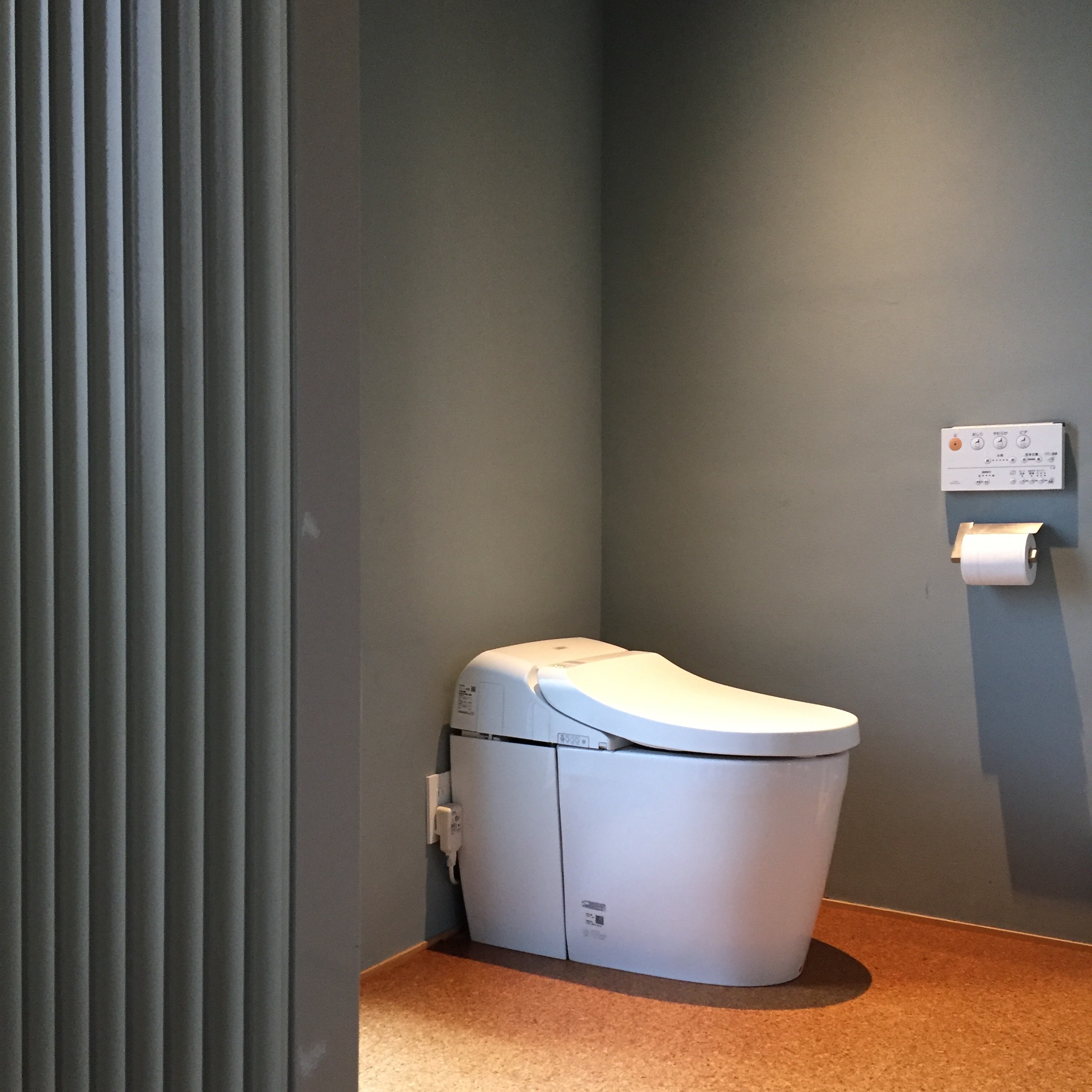 節水型タンクレストイレならTOTO ネオレストシリーズがおすすめ。 超省エネ住宅の住まい手による、家づくりブログ